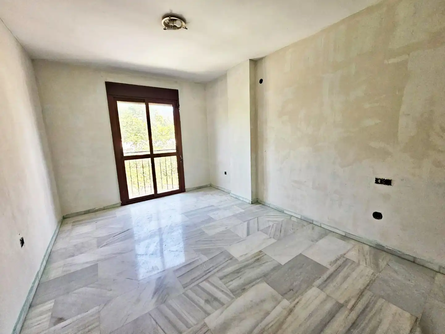 Habitación de Piso en venta en Benalmádena con Terraza