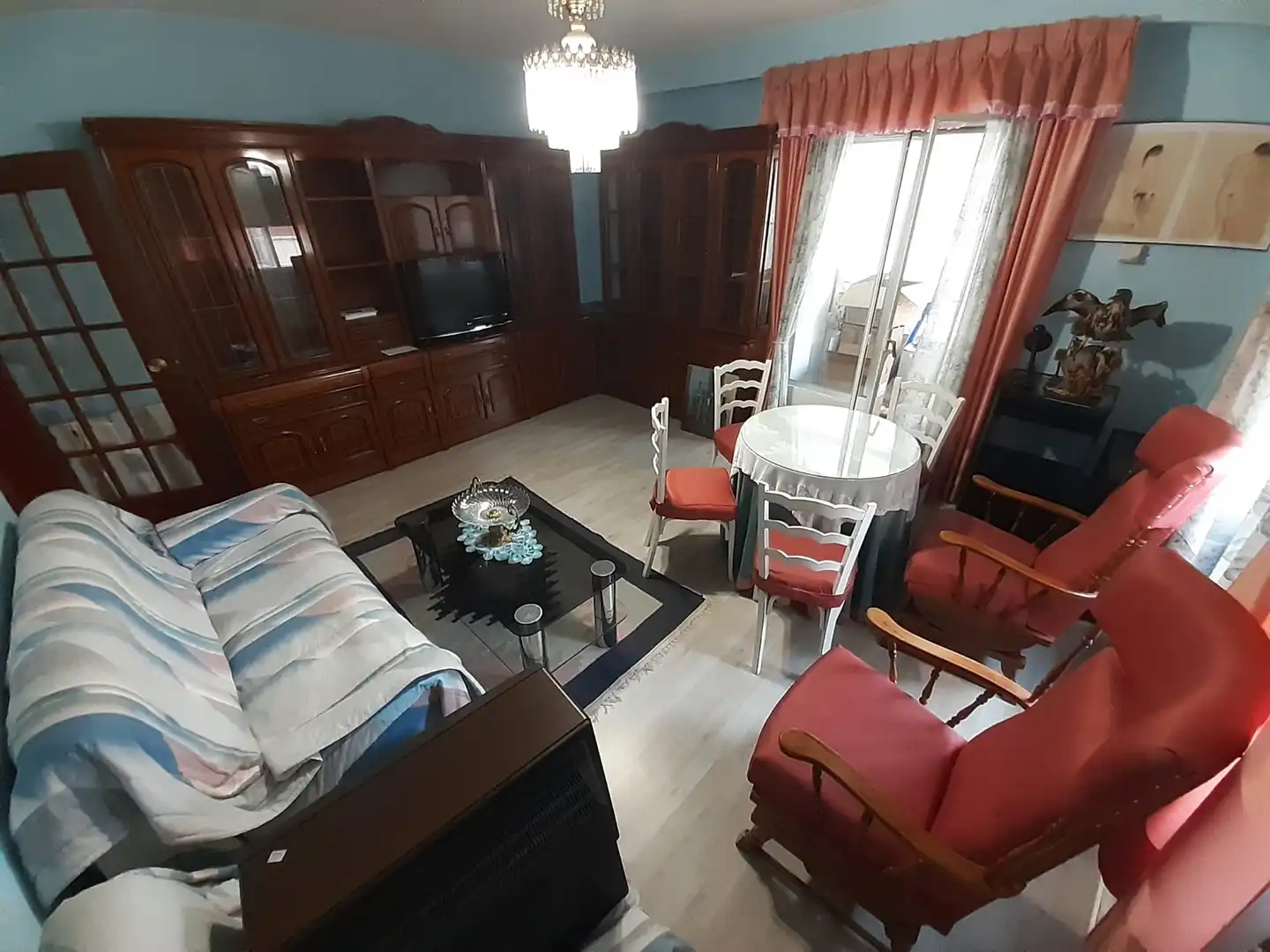 Sala d'estar de Pis en venda en Zamora Capital  amb Calefacció i Balcó
