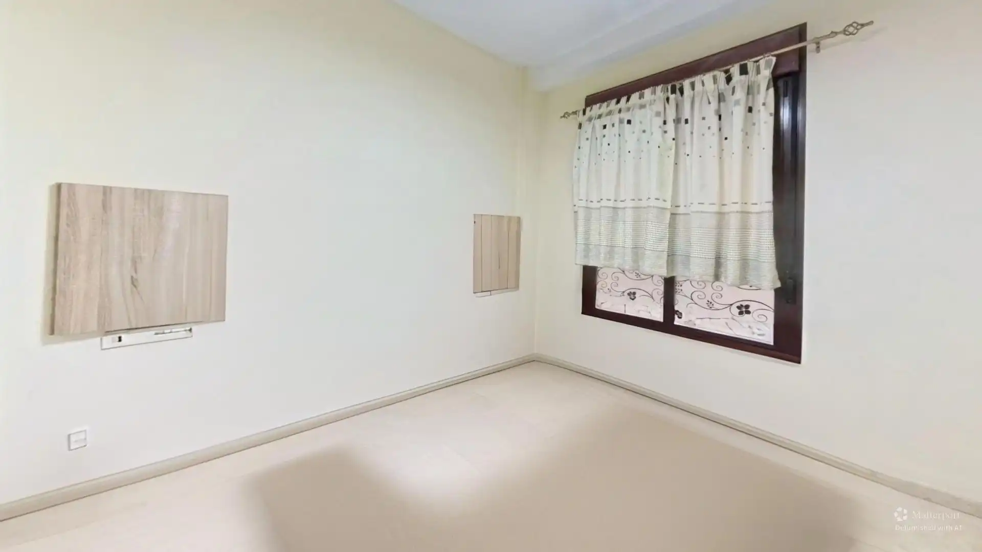 Habitación de Piso en venta en Aldaia con Aire acondicionado, Balcón y Piscina comunitaria