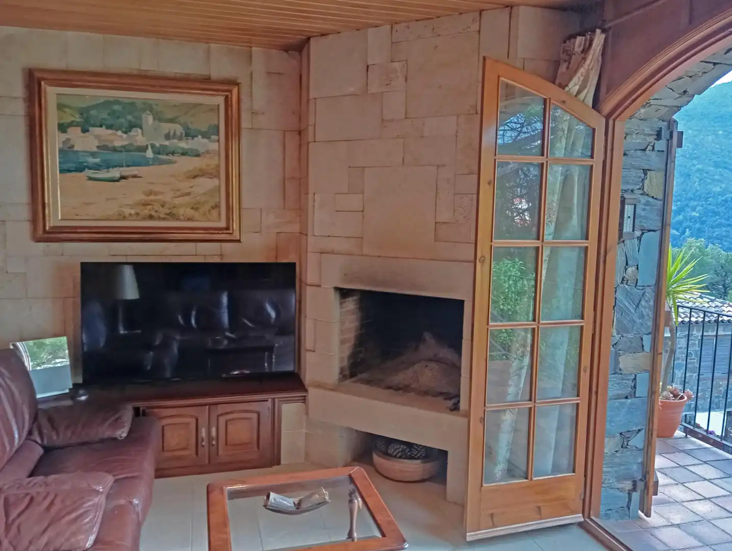 Wohnzimmer von Einfamilien-Reihenhaus zum Verkauf in Montseny mit Heizung, Parkett und Terrasse