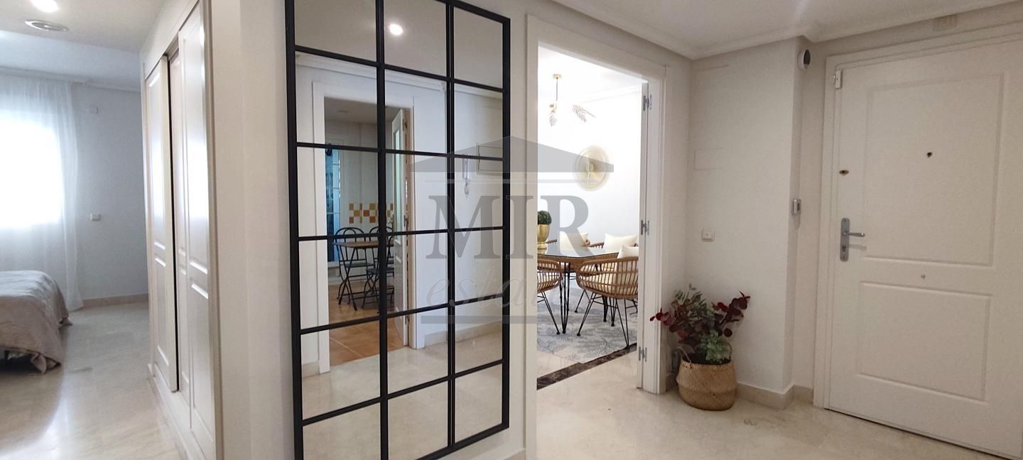 Planta baja for sale in Marbella  with Air Conditioner and Terrace