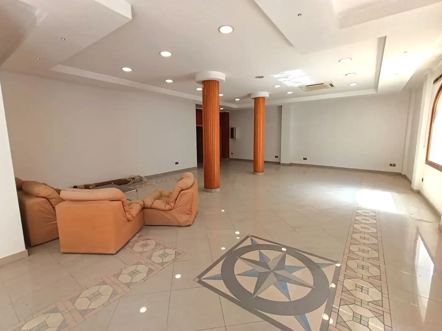 Commercial properties for rent in Benissa  with Air Conditioner
