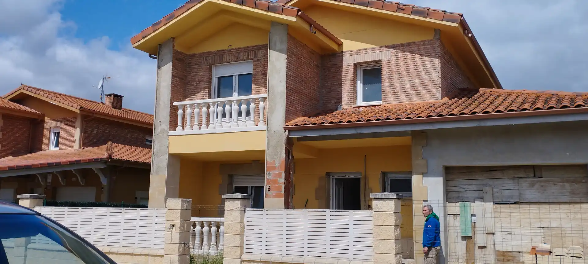 Vista exterior de Casa o chalet en venta en Medina de Pomar con Calefacción, Jardín privado y Parquet