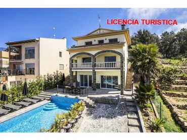 Maison avec piscine à vendre à Calle Tramuntana