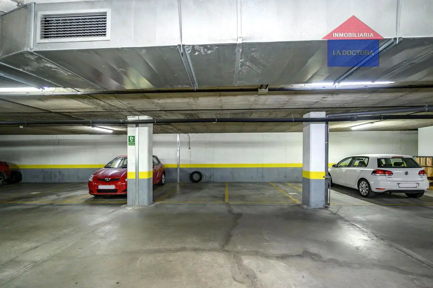 Parking de Ático de alquiler en Navalcarnero con Aire acondicionado, Calefacción y Terraza