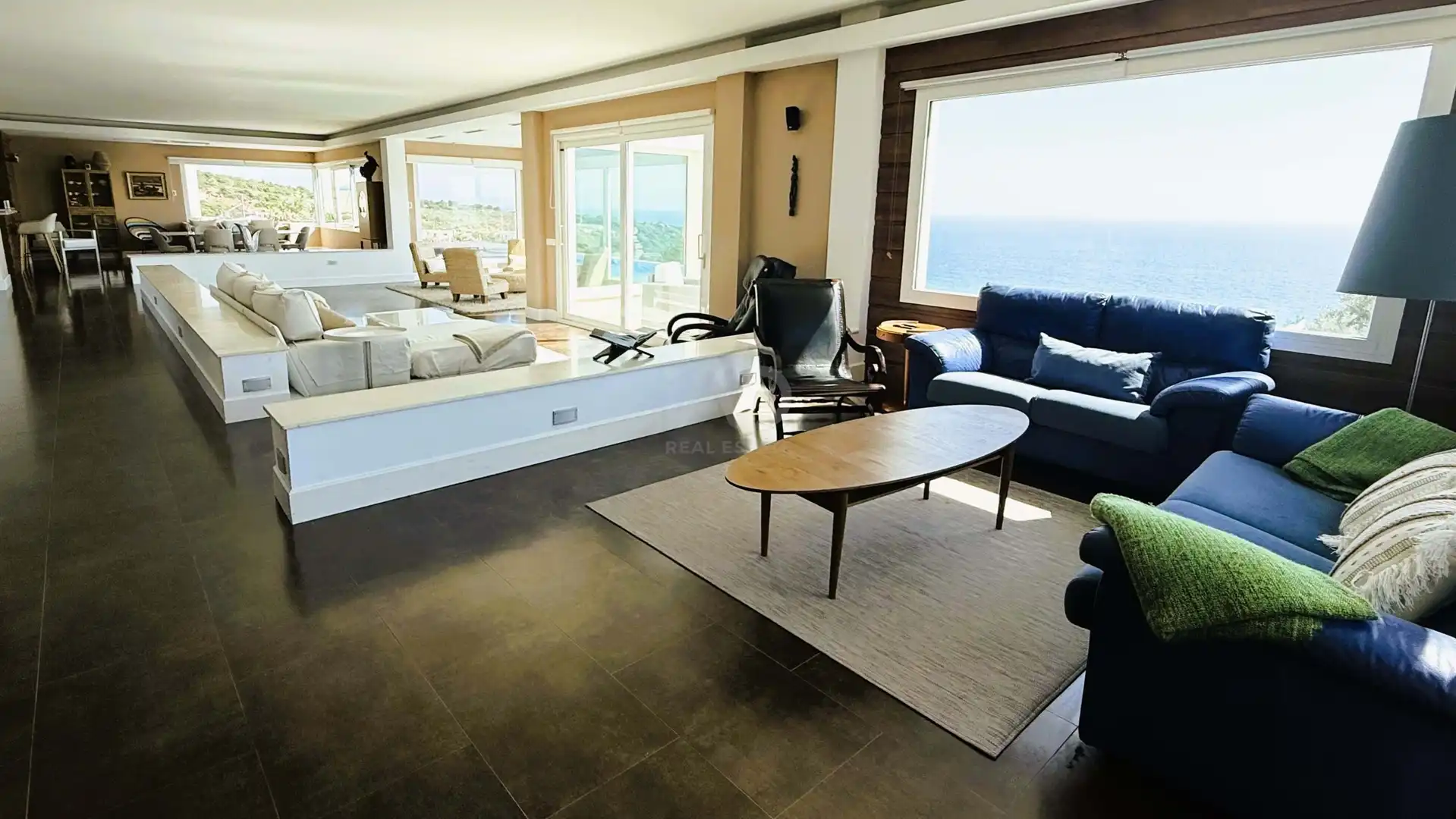 Sala de estar de Casa o chalet en venta en Zahara de los Atunes con Aire acondicionado, Terraza y Piscina