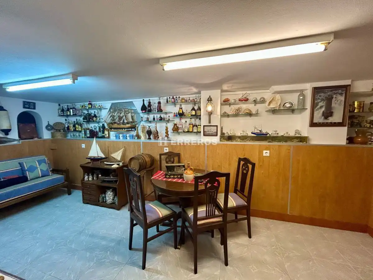Casa adosada en venta en Baños de Río Tobía con Aire acondicionado, Calefacción y Parquet