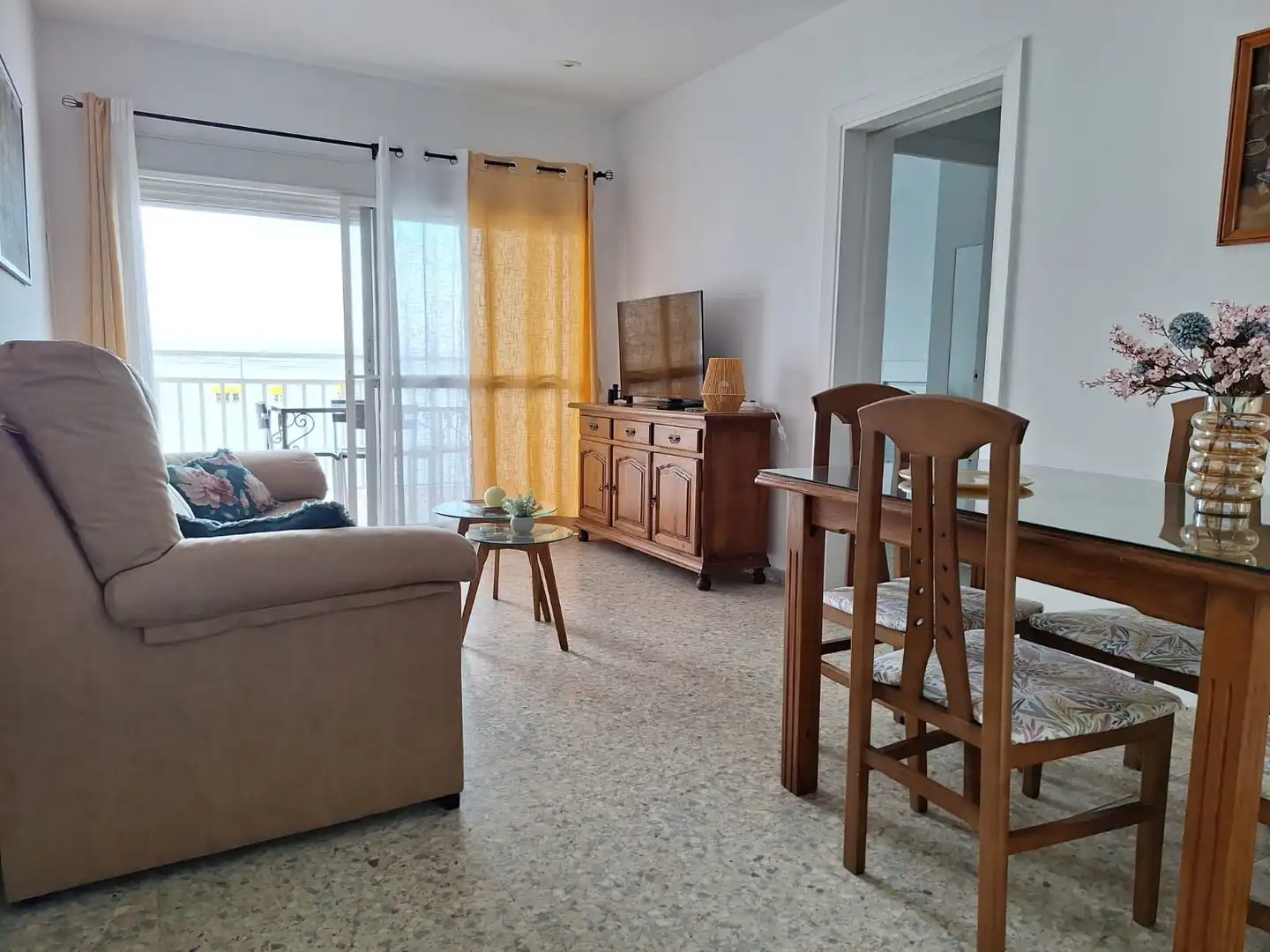 Wohnung zur Miete in nueva, Puente Mayorga - Campamento