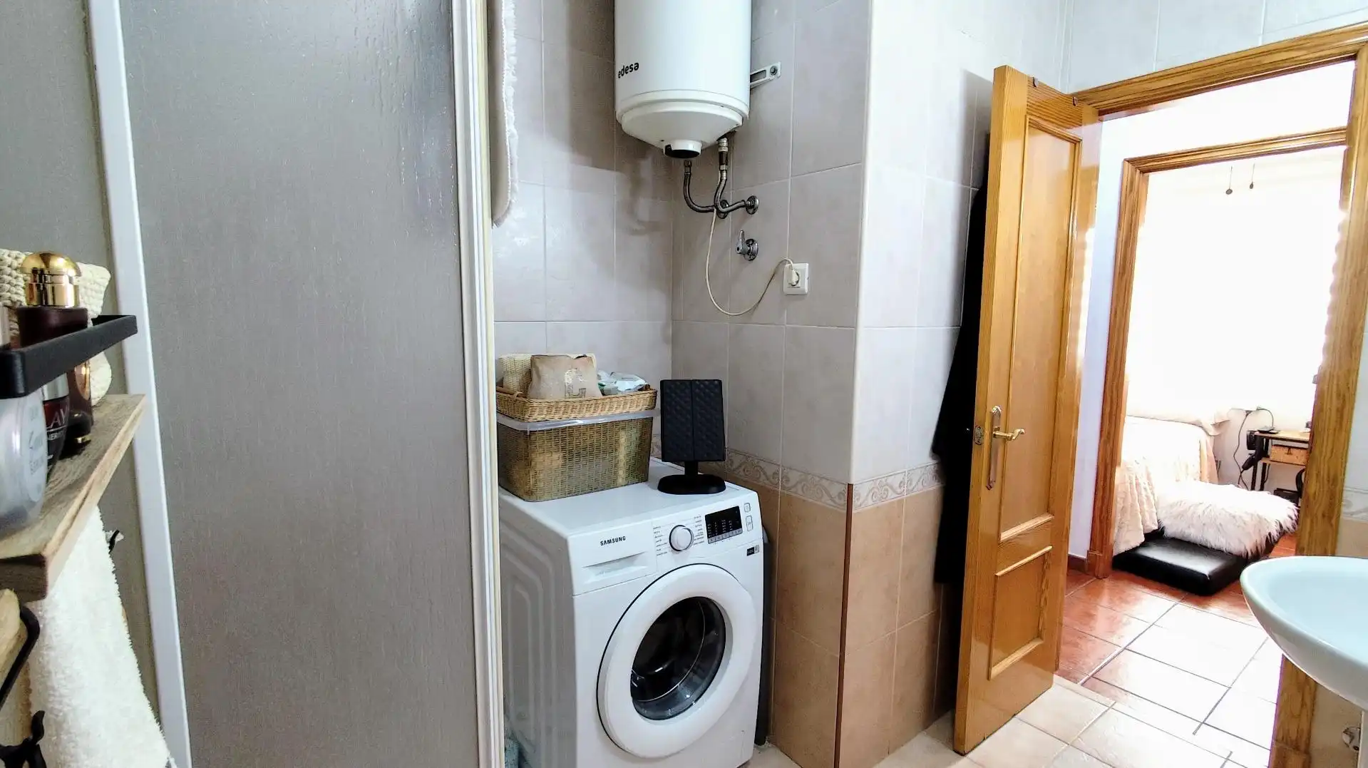 Bathroom of Ground floor for sale in Torremolinos  with Air Conditioner, Heating and Terrace