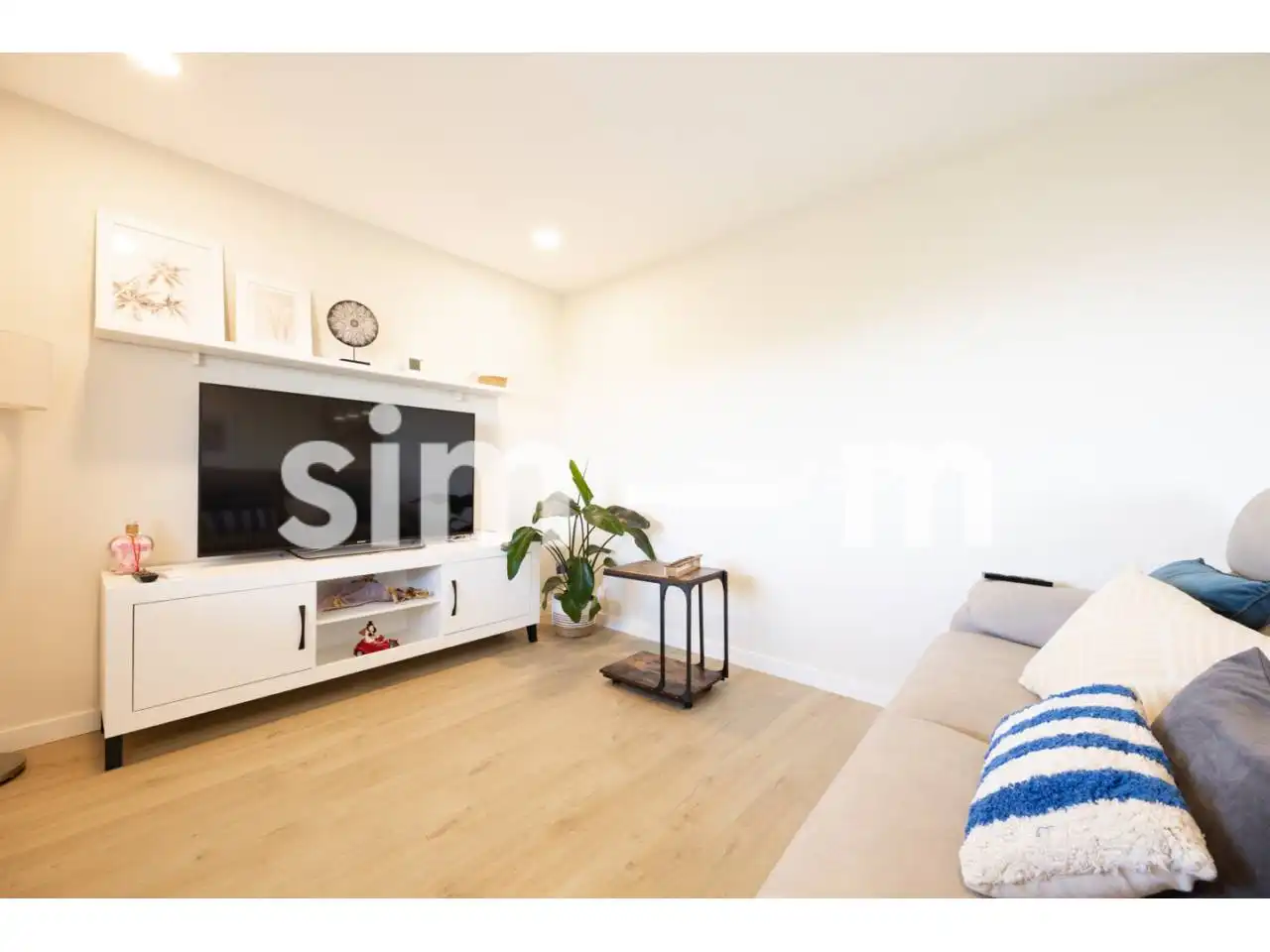 Sala d'estar de Apartament en venda en Castell d'Aro, Platja d'Aro i s'Agaró amb Aire condicionat, Calefacció i Parquet