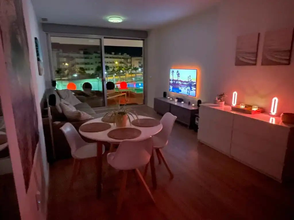 Sala d'estar de Apartament en venda en Orihuela amb Aire condicionat, Terrassa i Moblat