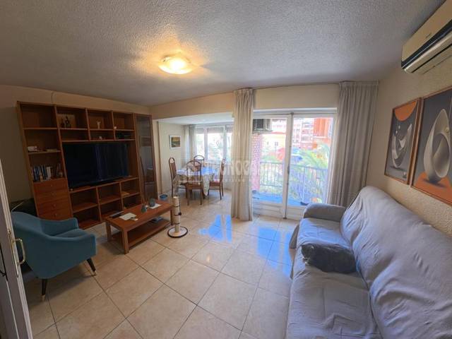 Piso en Venta en C. San Vicente en Mercado