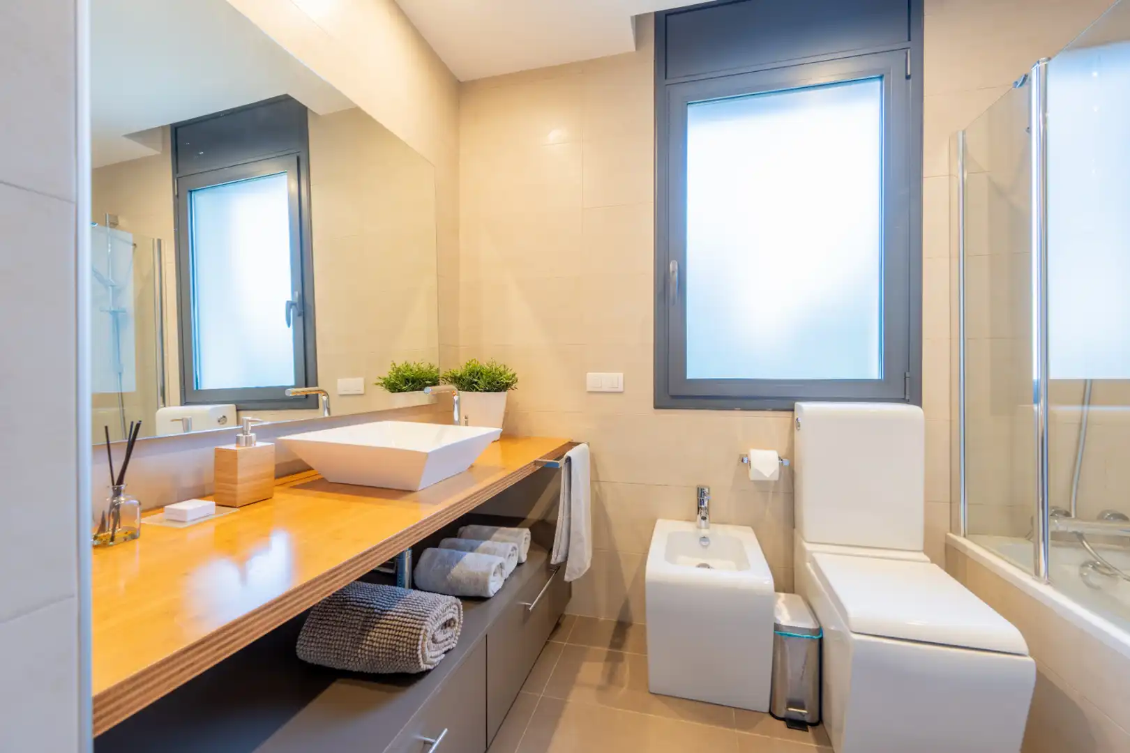 Baño de Casa o chalet en venta en Sant Cugat del Vallès con Aire acondicionado, Calefacción y Jardín privado