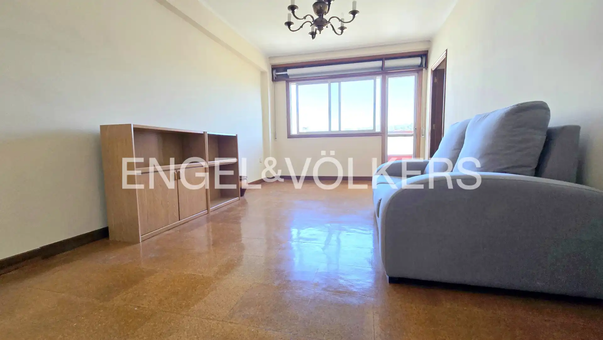 Sala de estar de Piso en venta en Vigo  con Calefacción y Balcón