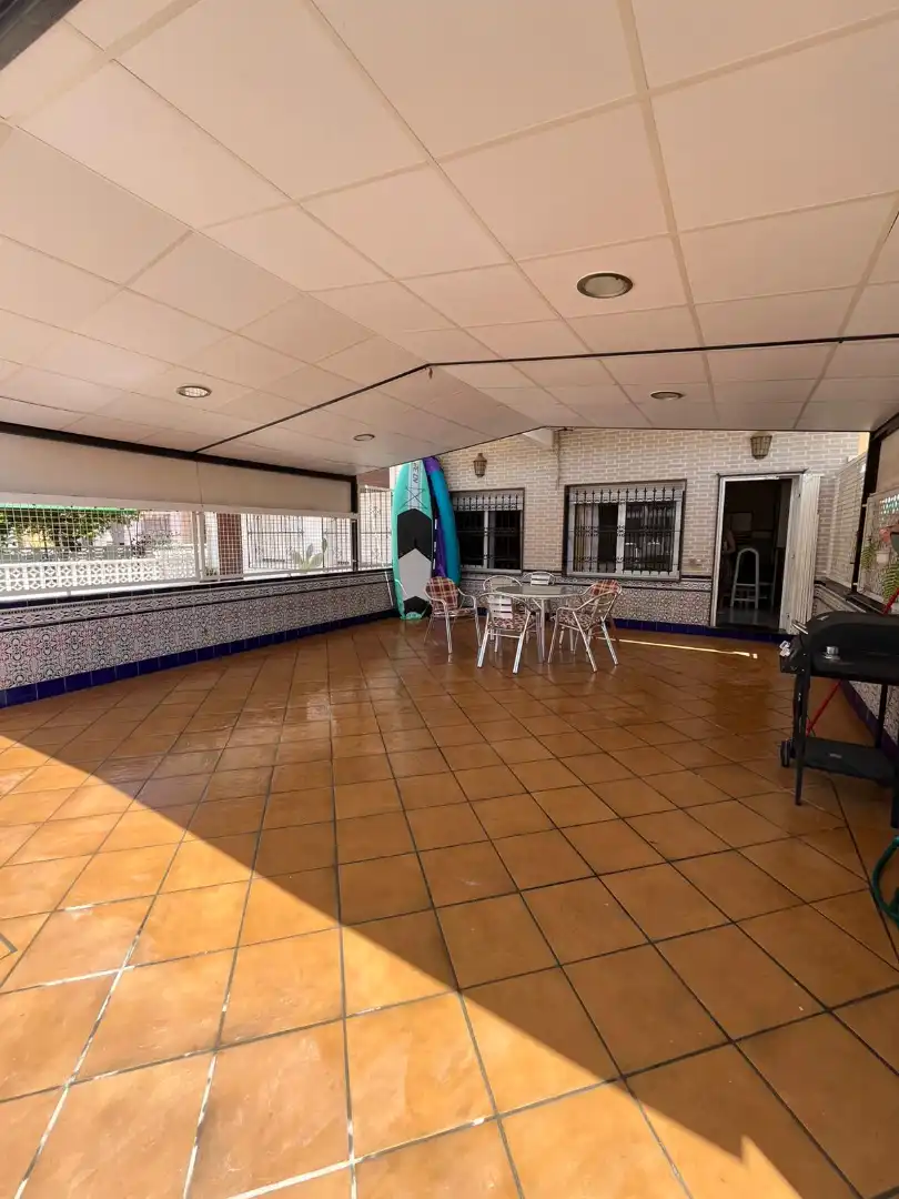 Haus zur Miete in Calle Pintor Vitorio Nicolás 12, imagen 4