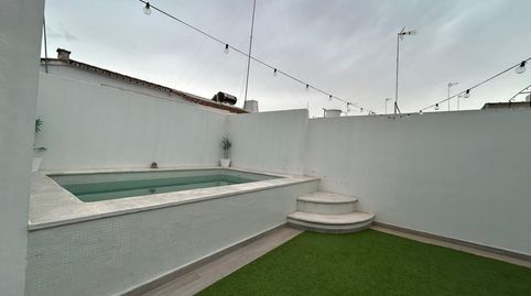 Foto 3 de Casa adosada en venda a Avenida Virgen del Rocío, Centro - Doña Mercedes, Dos Hermanas