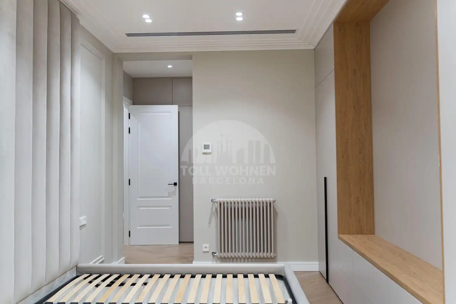 Habitación de Piso en venta en Barcelona con Aire acondicionado, Calefacción y Balcón