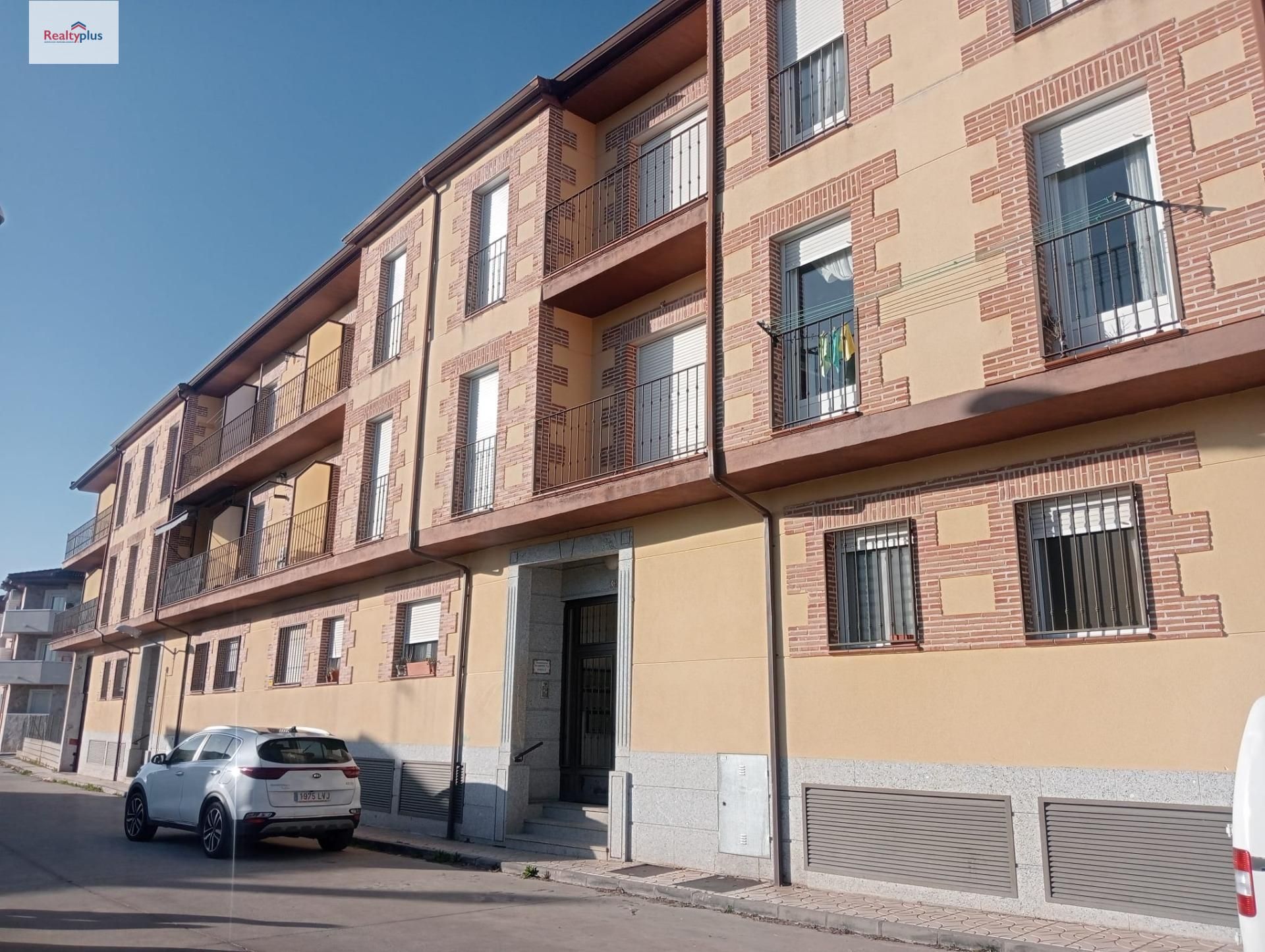 Vista exterior de Piso en venta en Sotillo de la Adrada con Terraza