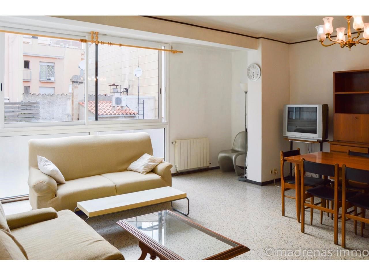 Living room of Flat for sale in Girona Capital  with Heating