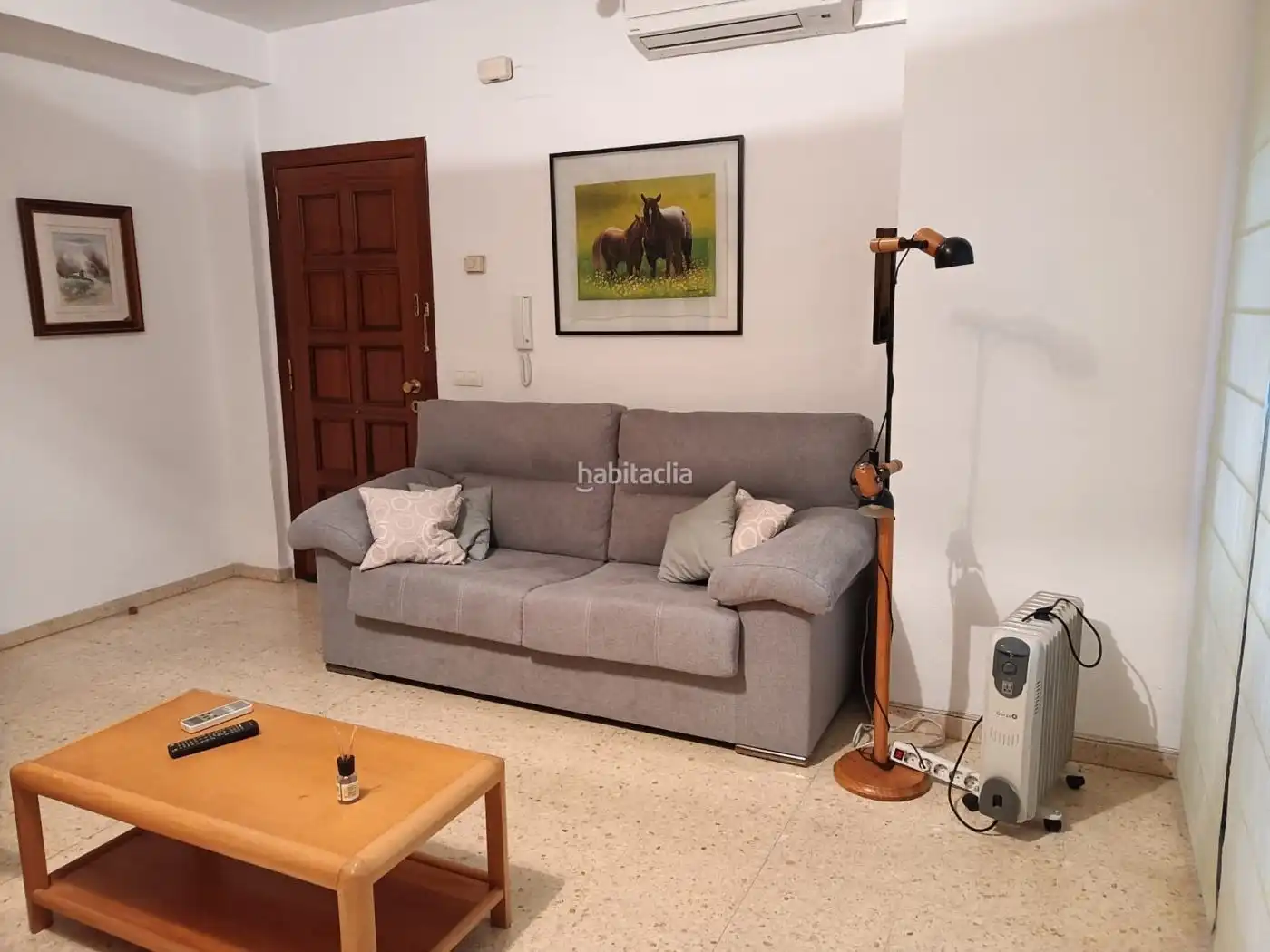 Flat with lift to rent in Avenida Maestrazgo 13