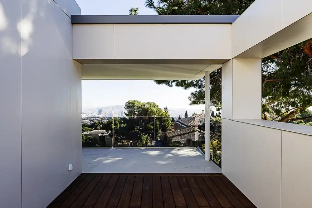 Terraza de Casa o chalet en venta en Barcelona con Aire acondicionado, Calefacción y Jardín privado