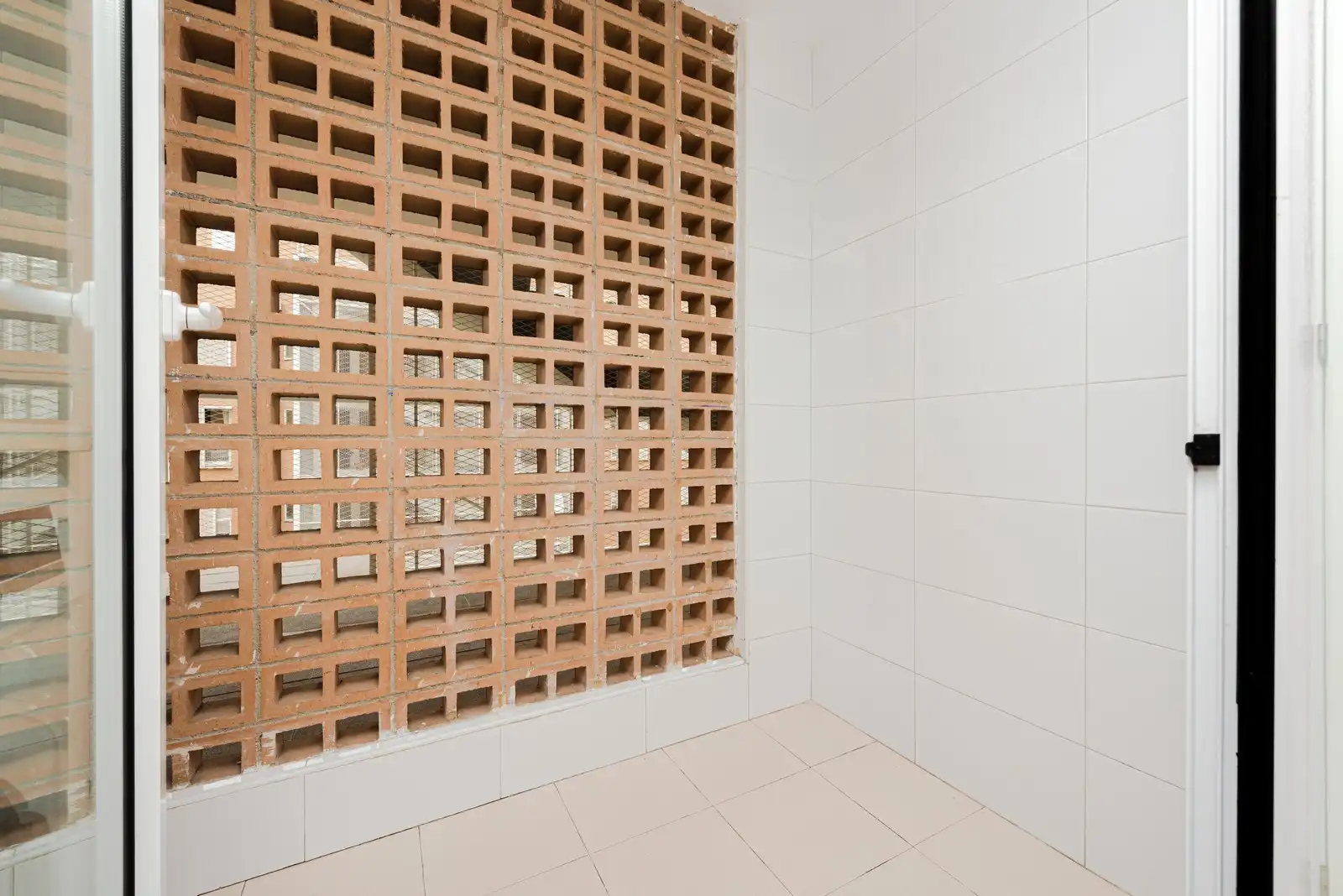 Badezimmer von Wohnung zur Miete in Móstoles mit Abstellraum