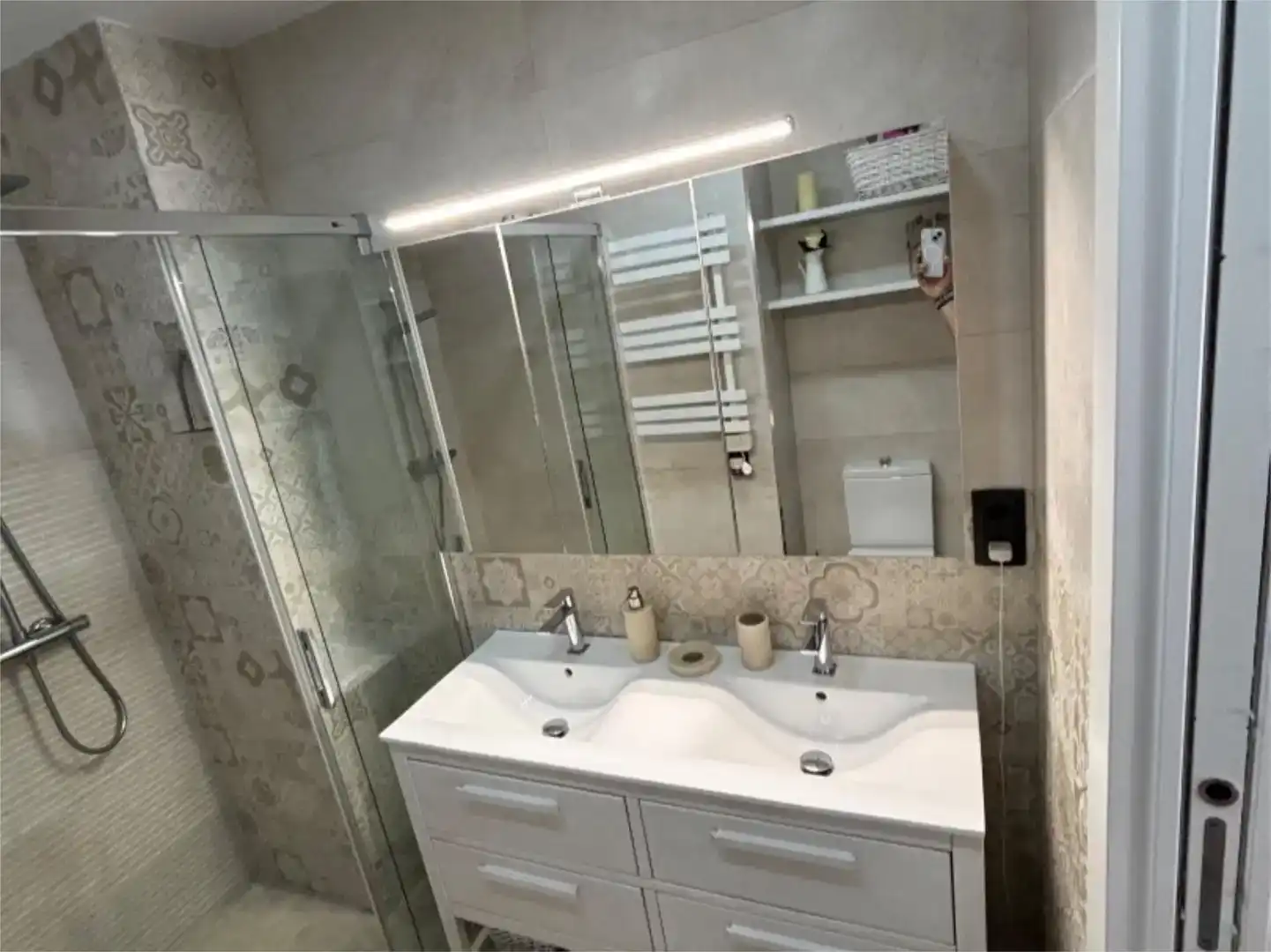 Baño de Casa adosada en venta en Rubí con Aire acondicionado y Balcón