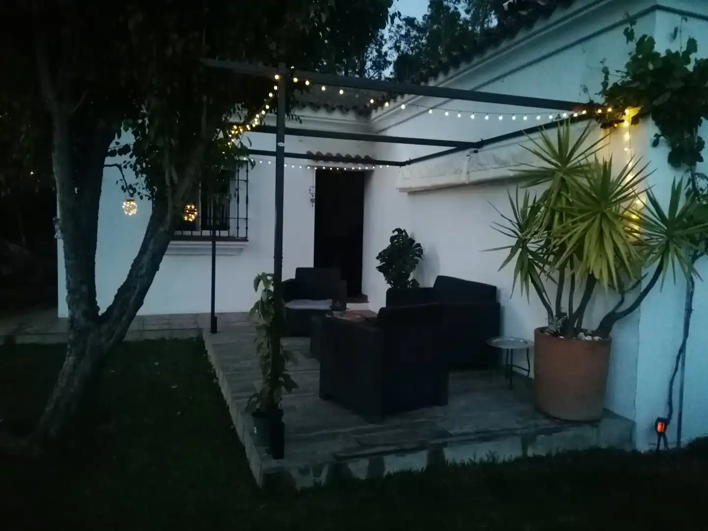 Terrassa de Casa o xalet en venda en Algeciras amb Jardí privat