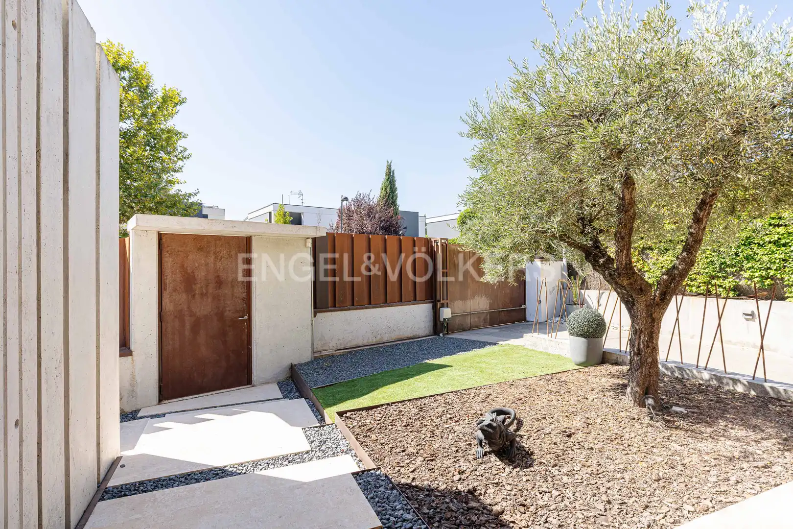 Vista exterior de Casa o chalet de alquiler en Boadilla del Monte con Calefacción, Jardín privado y Terraza
