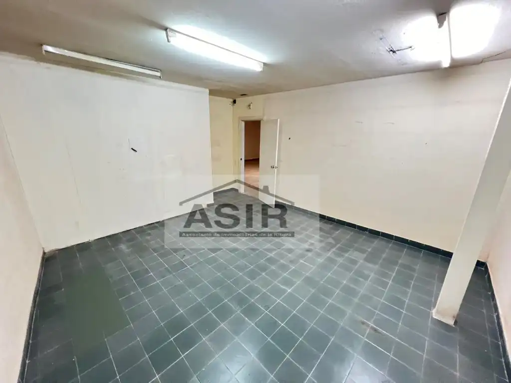 Business premises for sale in Josep Melcior Gomeis, imagen 27