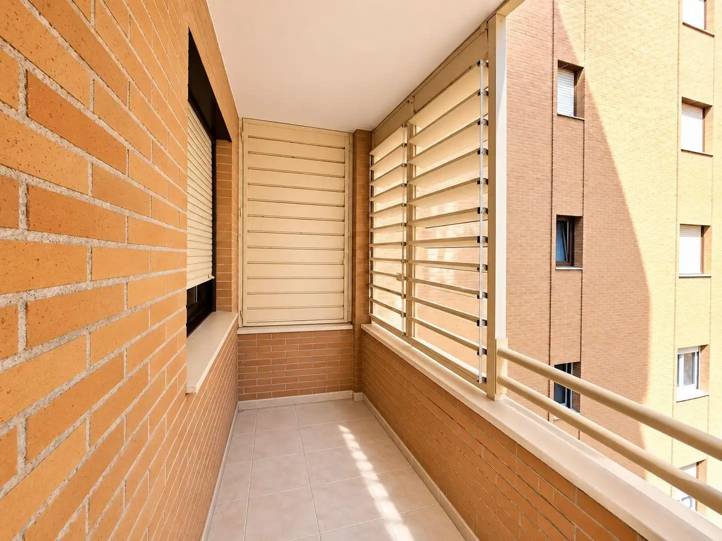 Terrassa de Pis en venda en Zaragoza amb Aire condicionat, Calefacció i Balcó
