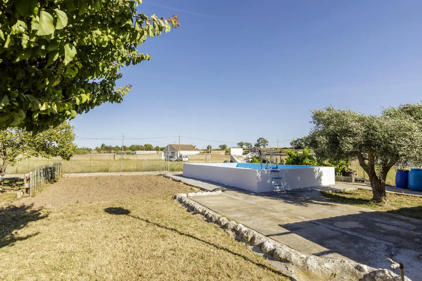 Piscina de Casa o xalet en venda en Zaragoza