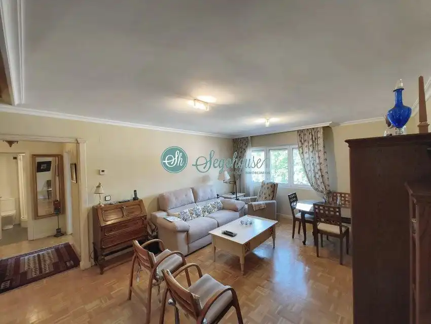 Flat with lift for sale in Ezequiel González - Conde de Sepúlveda, imagen 3