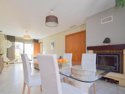 Dining room of House or chalet for sale in  Granada Capital  with Air Conditioner, Terrace and Balcony