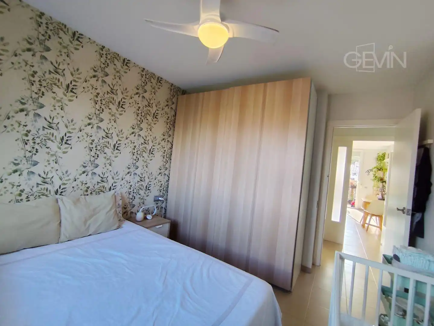 Habitación de Piso en venta en Santa Perpètua de Mogoda con Aire acondicionado, Trastero y Balcón