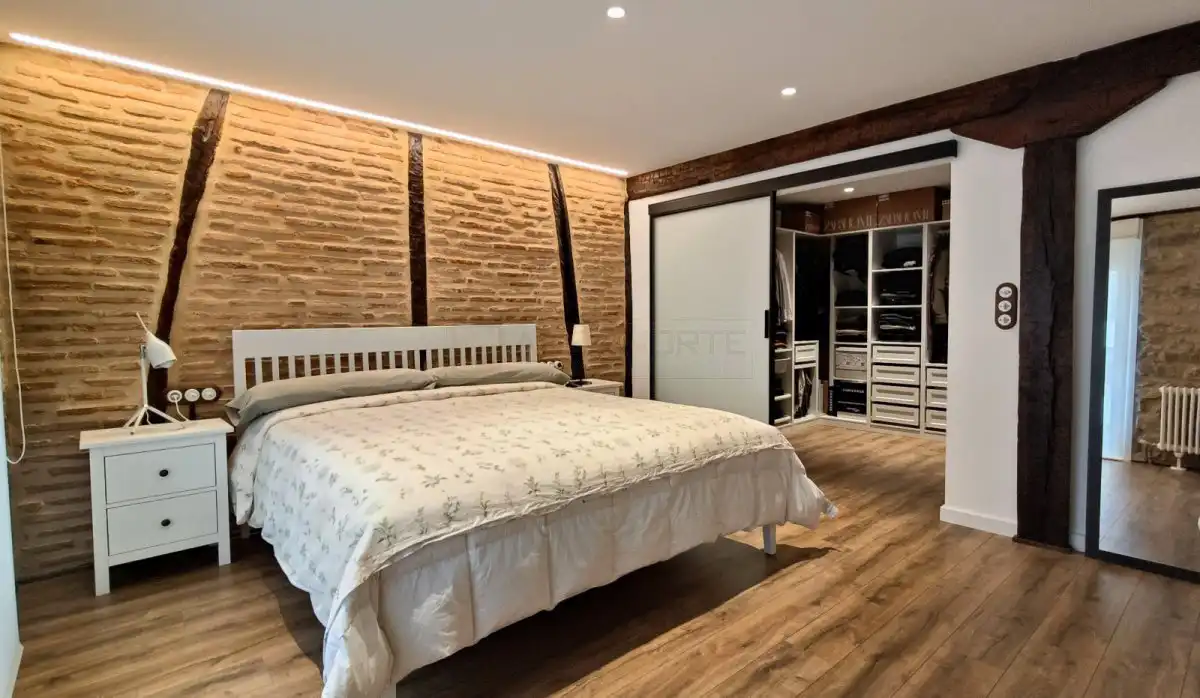 Habitación de Piso en venta en Vitoria - Gasteiz con Calefacción, Parquet y Trastero
