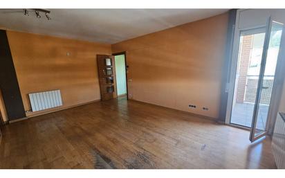 Living room of Flat for sale in Badalona  with Air Conditioner, Heating and Parquet flooring