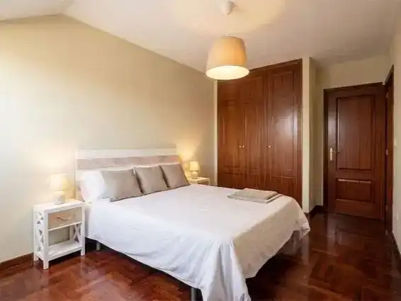Habitación de Dúplex en venta en A Coruña Capital 