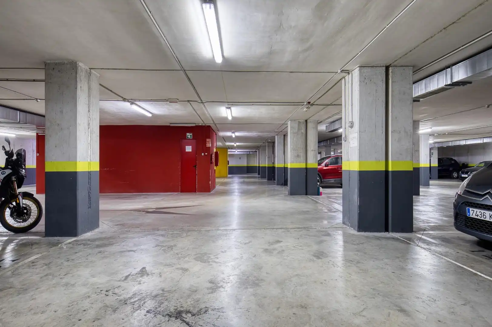 Parking de Piso en venta en Elche / Elx con Calefacción
