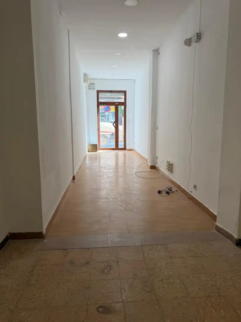 Local de lloguer en Benifaió