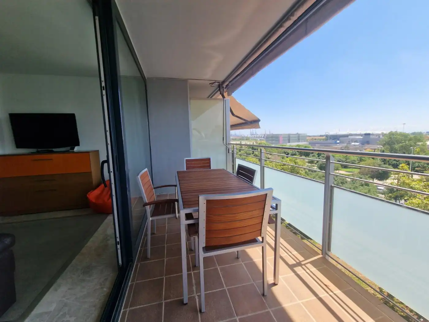 Flat for rent in Paseo Albereda, Penya - Roja - Avda. Francia
