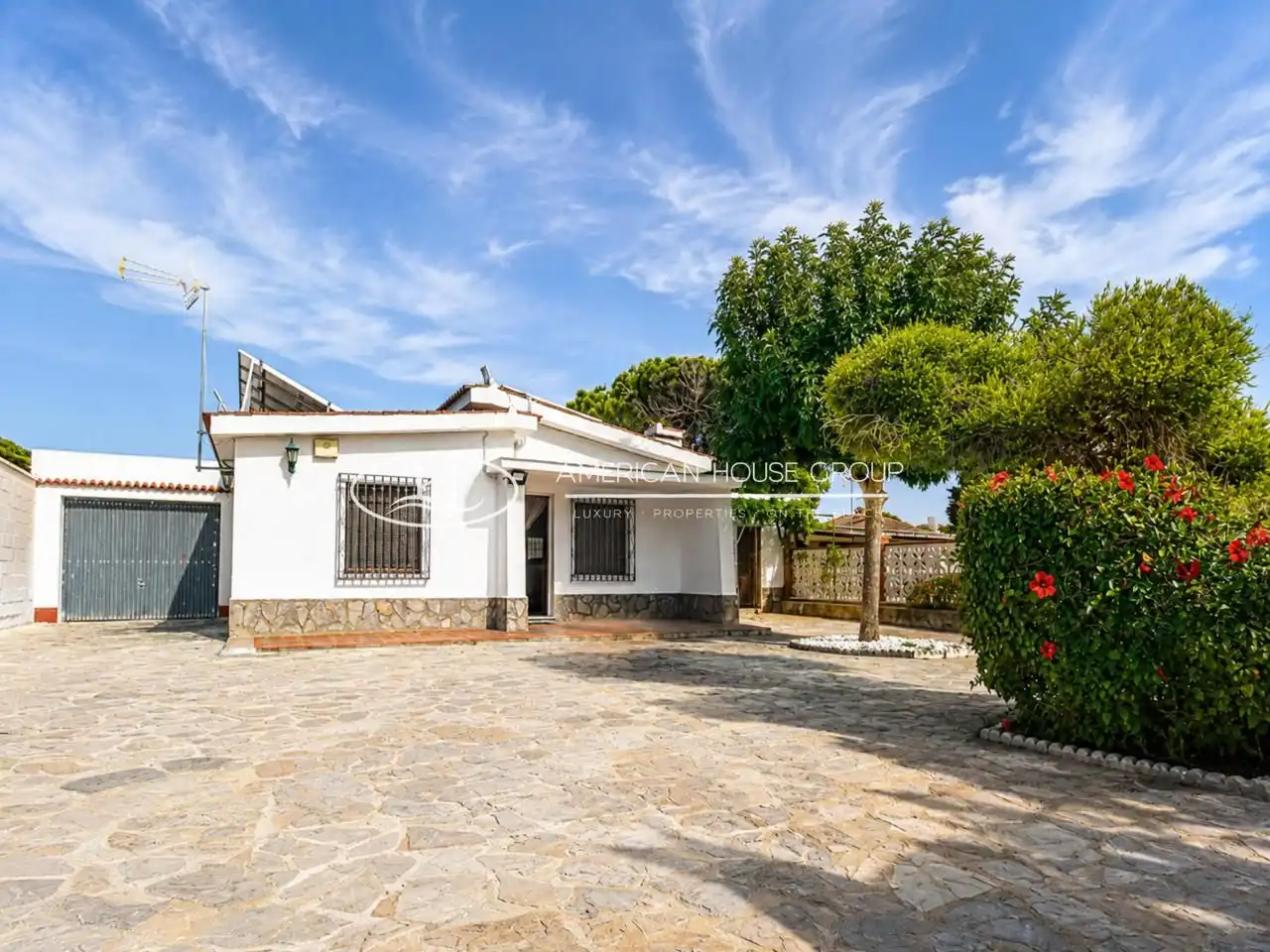 Casa con jardín en venta en Los Gallos, imagen 2