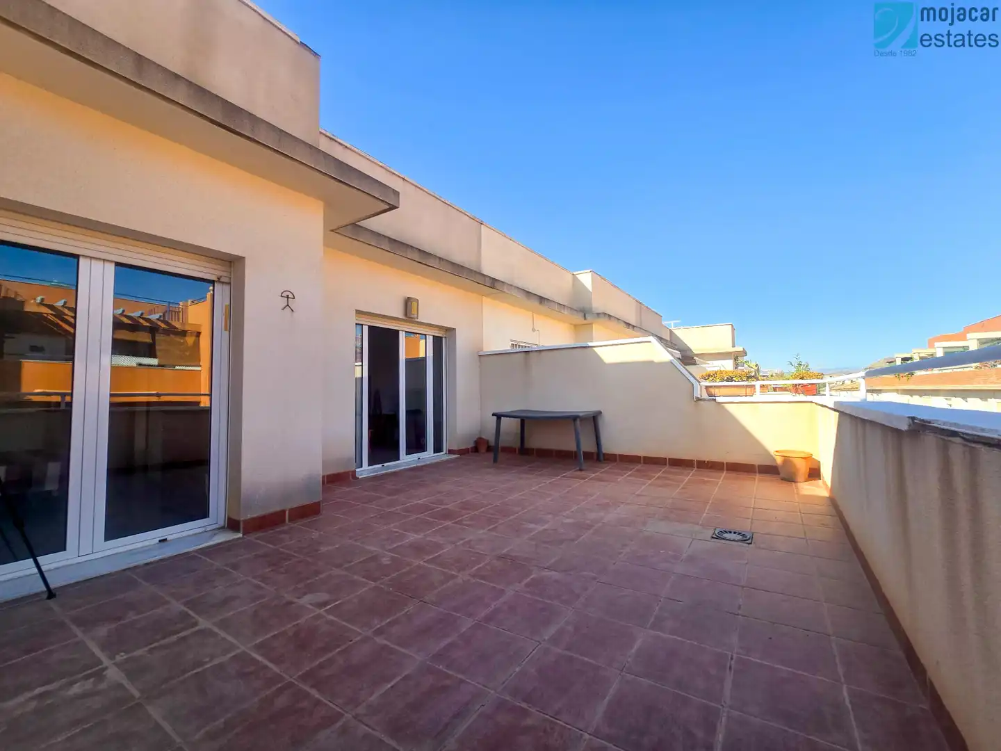Penthouse mit Aufzug zum Verkauf in Calle Celia Viñas 15