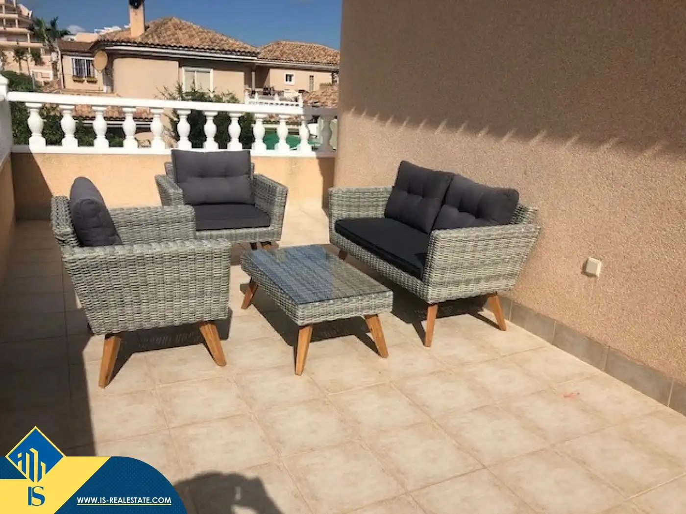 Terrasse von Haus oder Chalet zur Miete in Torrevieja mit Klimaanlage, Terrasse und Schwimmbad