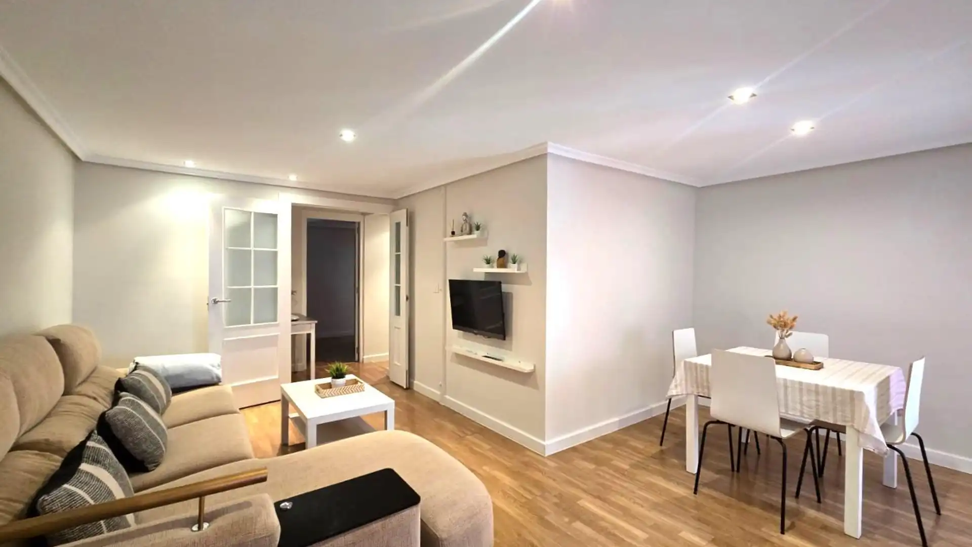 Piso de alquiler en Plasencia con Aire acondicionado y Amueblado