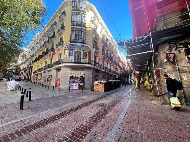 Garaje en Venta en Calle del Pez en Universidad - Malasaña