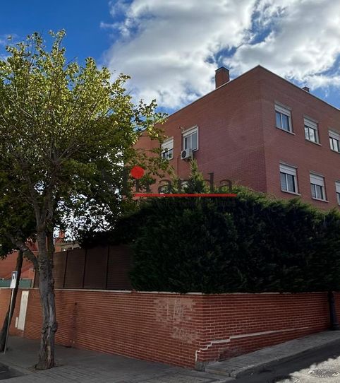 Foto 2 de Garaje en venta en Avda. Principe de Asturias , Centro, Villaviciosa de Odón