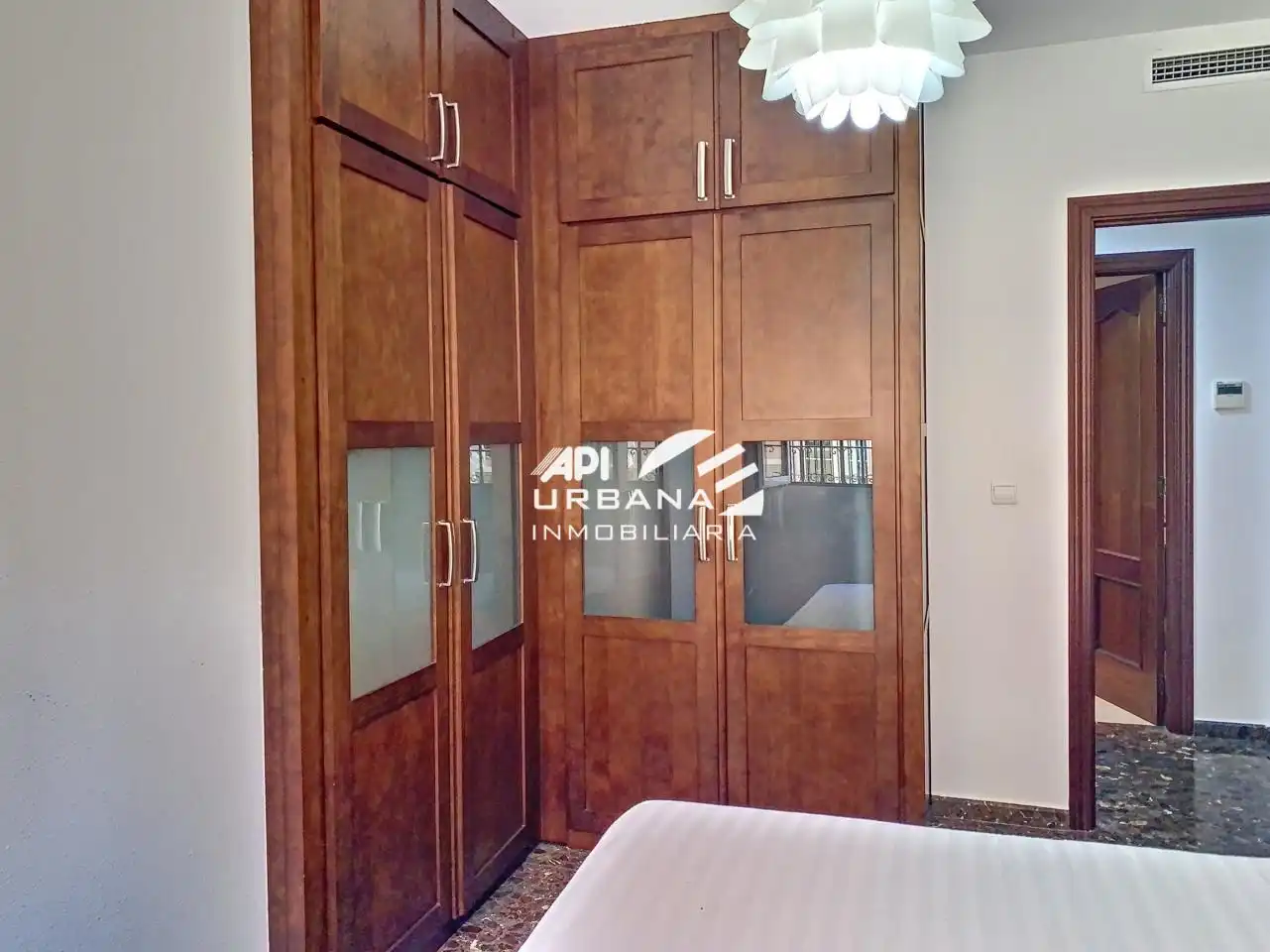 Habitación de Planta baja en venta en Lucena con Trastero y Amueblado