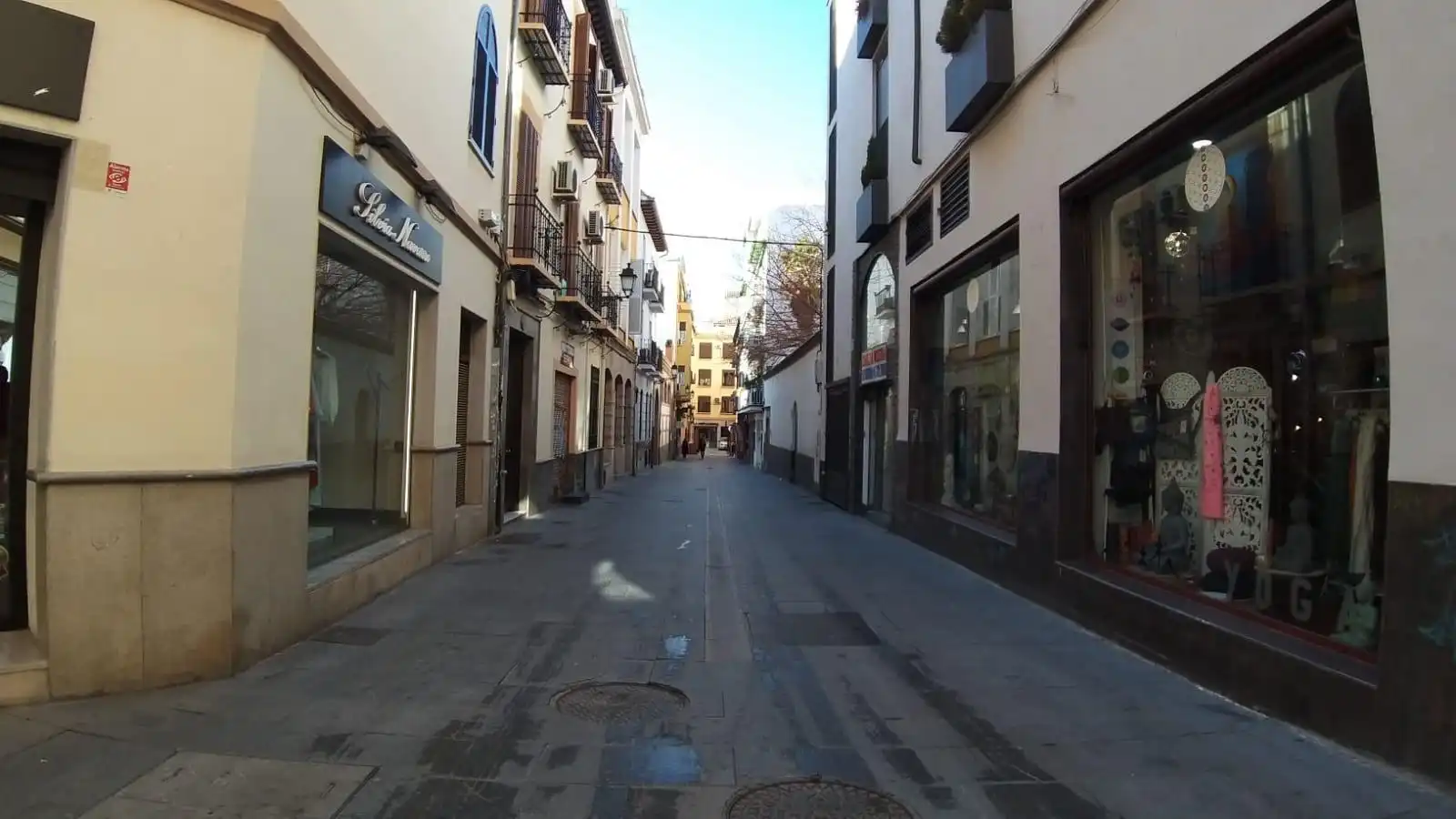 Außenansicht von Garage zur Miete in Granada