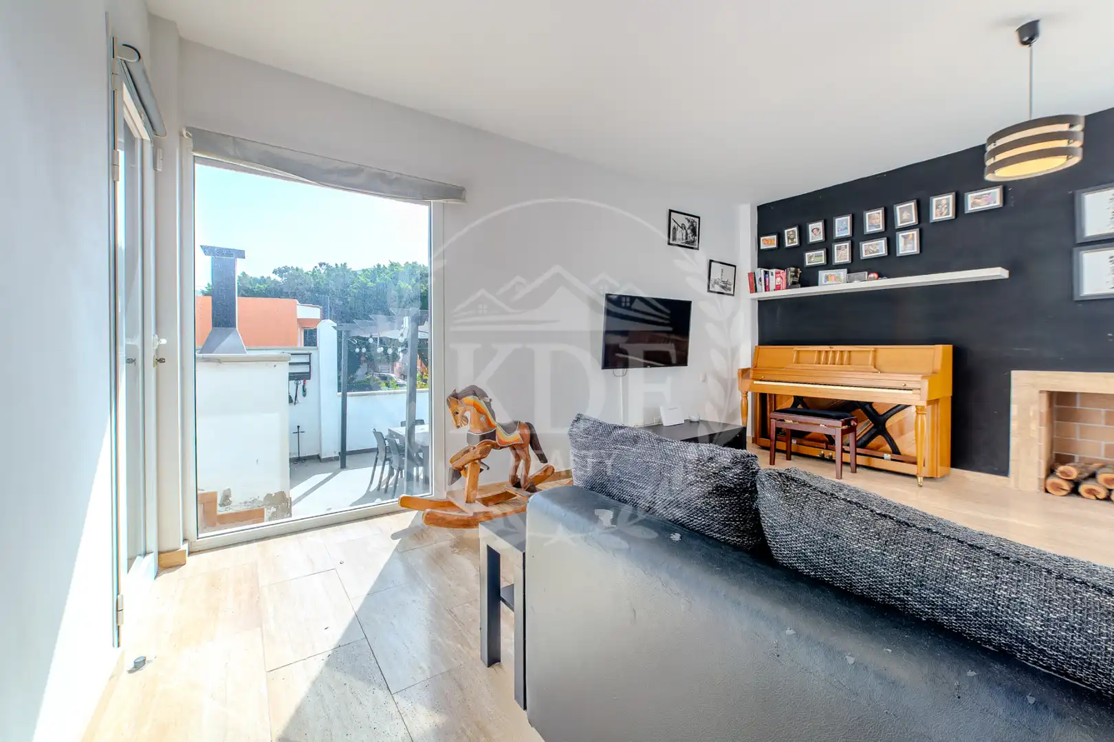 Sala de estar de Casa o chalet en venta en Arona con Aire acondicionado, Jardín privado y Parquet